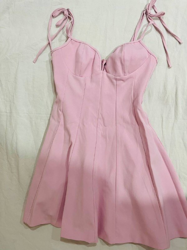 Новый платье нежно розовый размер S