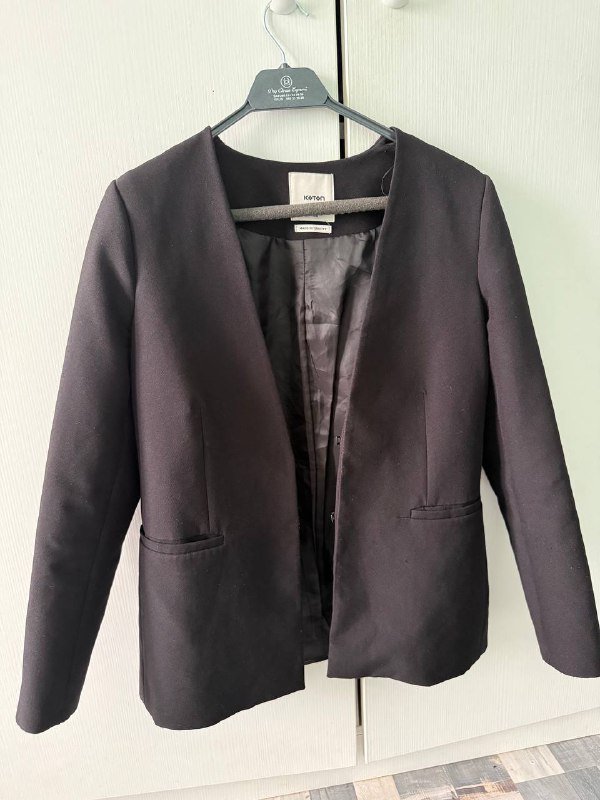 Два женских пиджака 3