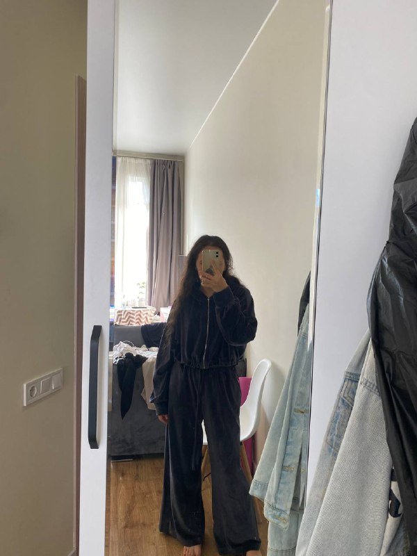 Женская велюровая кофта размер S