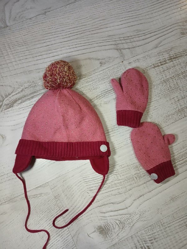 Зимняя шапка и варежки Obaibi 1-1.5 года 2