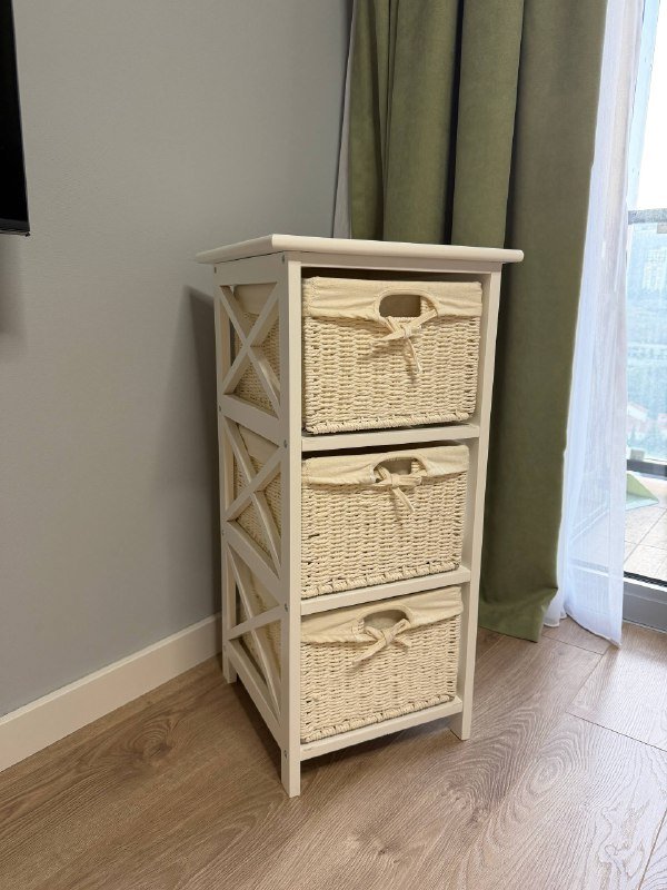 Сталлаж/тумба, настольная лампа 3