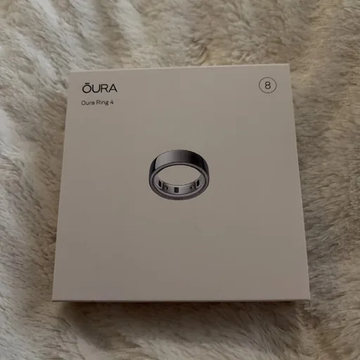 Oura Ring 4, смарт-кольцо
