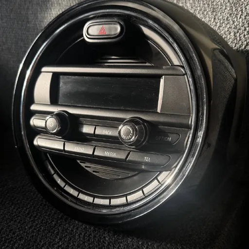 Штатная мультимедиа MINI F55 F56 F57