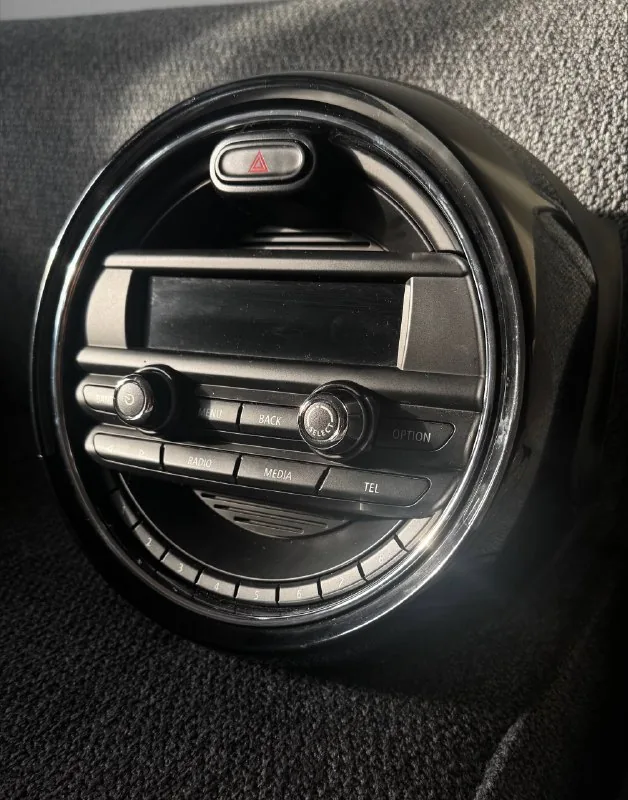 Штатная мультимедиа MINI F55 F56 F57 1