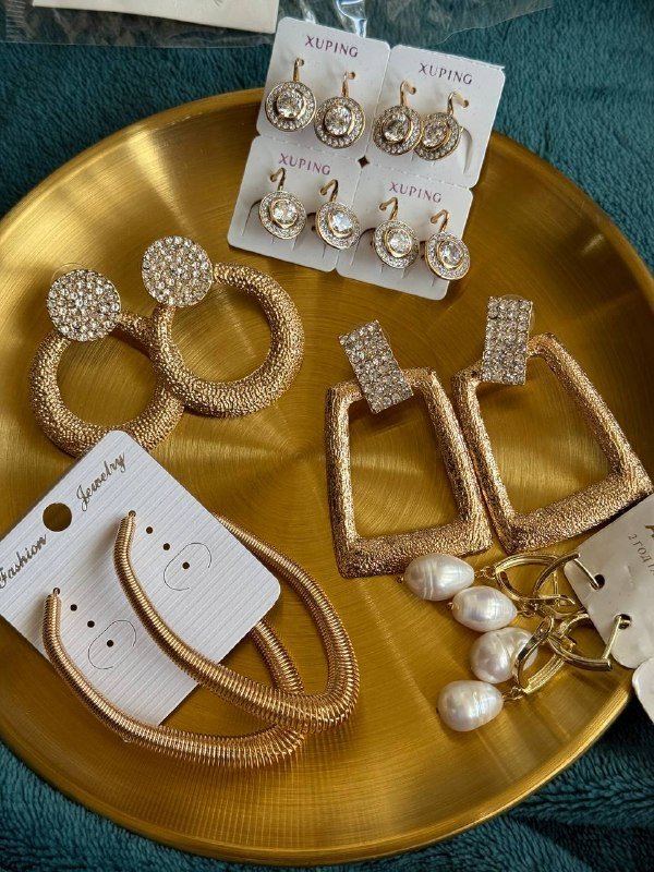 кольца, браслеты, серьги бижутерия, подставки