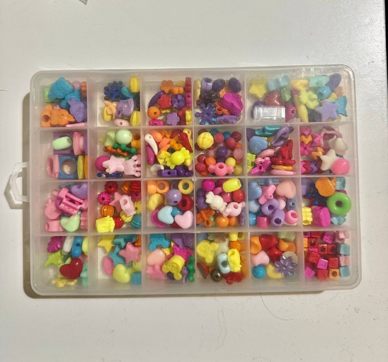 Бусины и пуговицы английские буквы