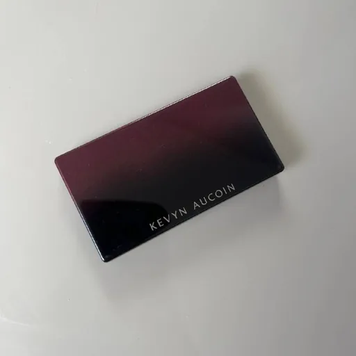 Kevyn Aucoin румяна Rose Cliff