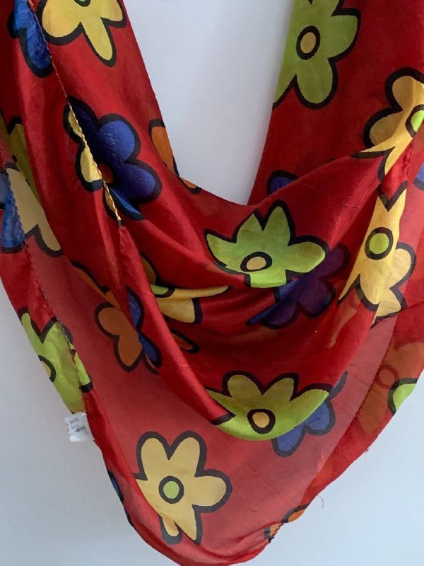 Винтажный квадратный шелковый платок 2