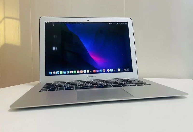 MacBook Air 13,3"