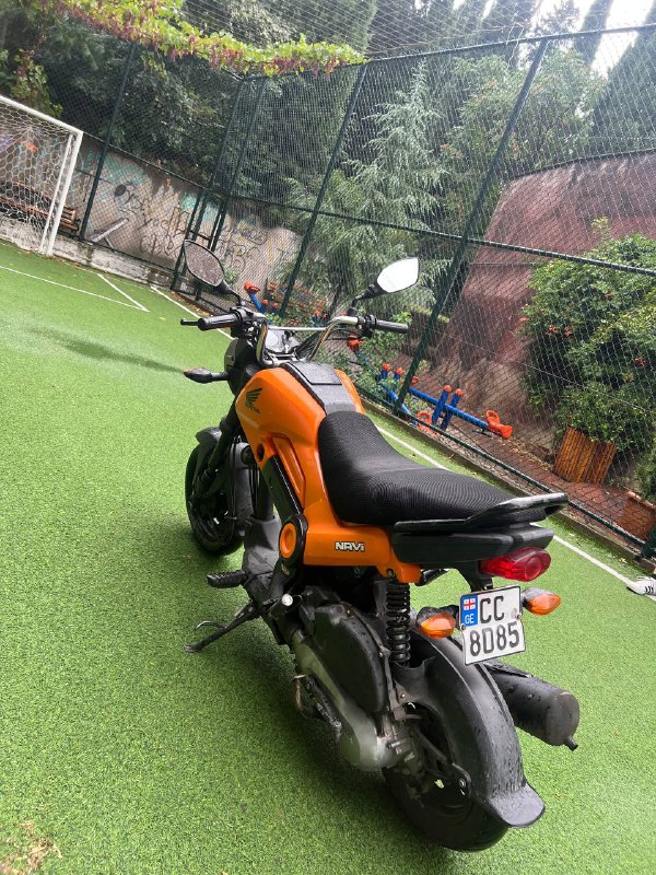 Мотоцикл Honda Navi 5