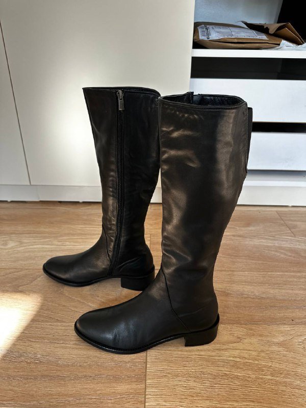 Кожаные женские сапоги размер 38 2