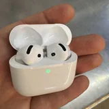 iPhone 15 Pro Max, AirPods 4 ANC 2