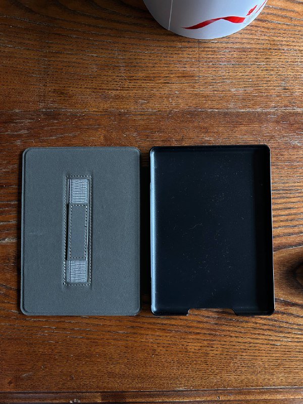 Чехол-книжка для Amazon Kindle PaperWhite, Поводок для собаки 2