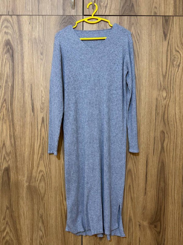 Теплое платье-лапша