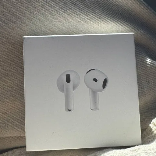 Apple AirPods 4