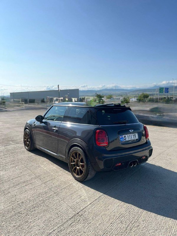 Mini Cooper John Cooper Works 2015 5