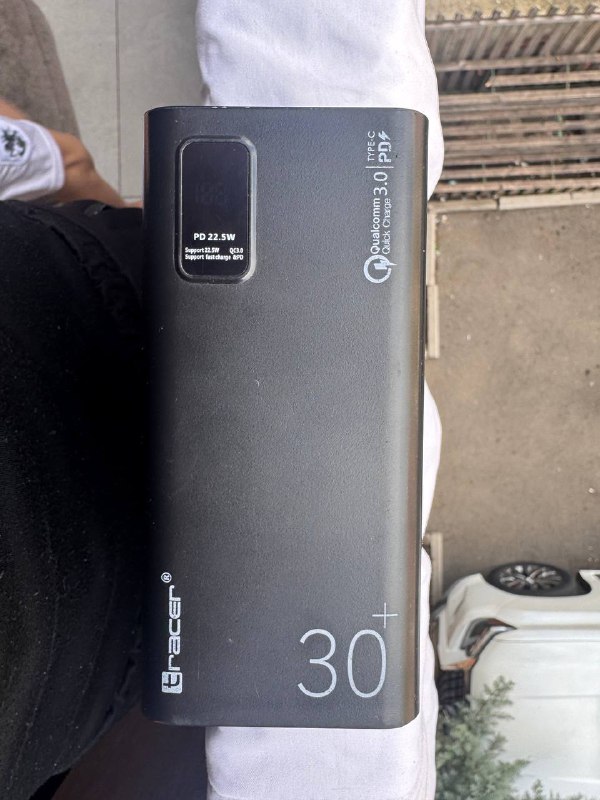 power bank tracer 30000 mah gualcomm 3.0 3