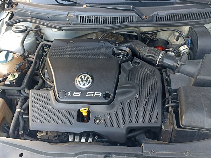 Volkswagen Golf 4 1998 1.6sr газ-бензин 10