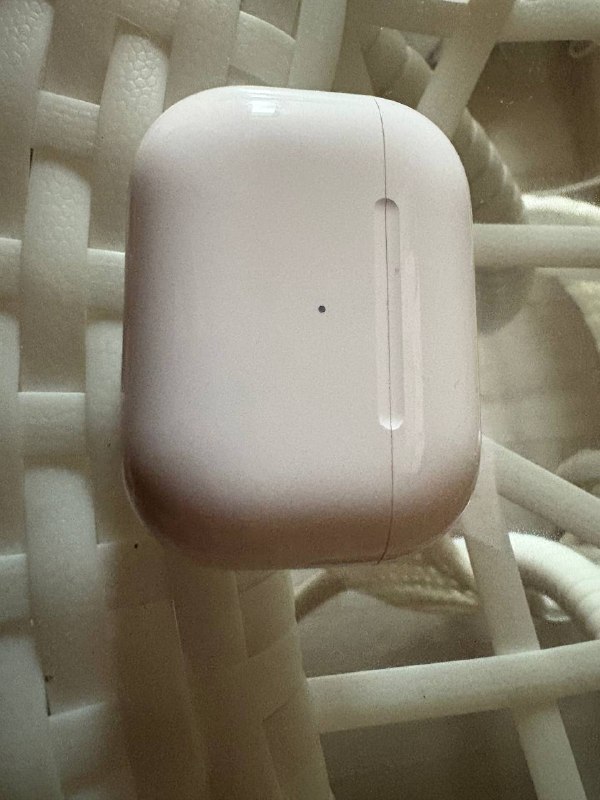 AirPods Pro 2, полный комплект, чехол в подарок 2