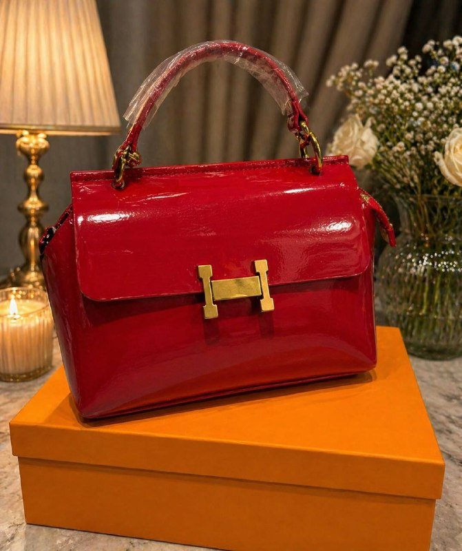 Красная сумка Hermes