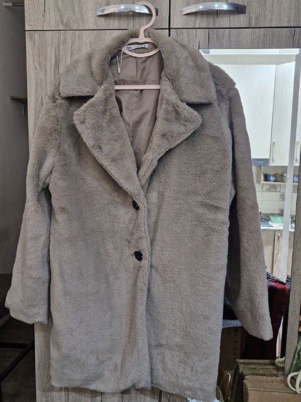 Полушубок Zara размер М новый