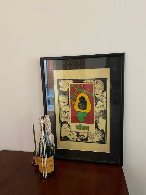 Грузинская ваза, винтажный постер, корзинки, стулья 3