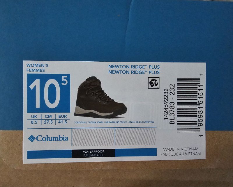 Columbia waterproof hiking shoes 40-41 size 4