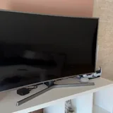 PS5 Digital Edition 825 ГБ, телевизор Samsung UE49NU7670U 1