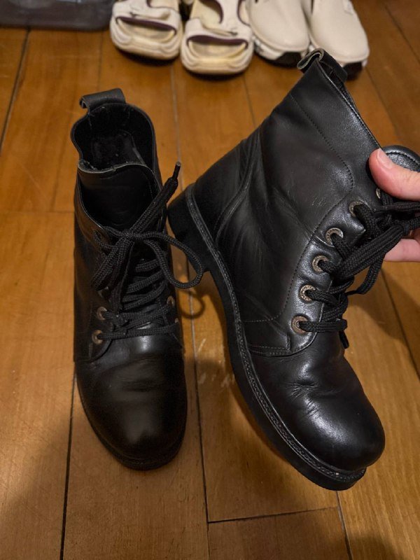 Кожаные утепленные ботинки 38-39