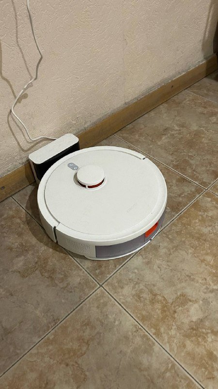 чайник Hausberg, робот пылесос Xiaomi s20, микроволновка Samsung, рейл для одежды, полка для обуви, сушилка для белья, фен Philips, вентилятор Sencor 2