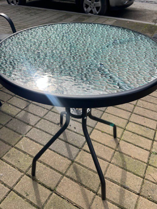 Морозильник, стулья черные, полка, уличные стол и стулья 9