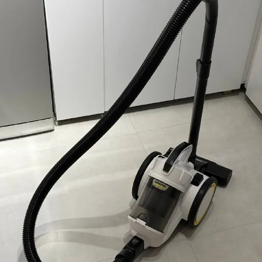 Пылесос Karcher VC 3 для сухой уборки