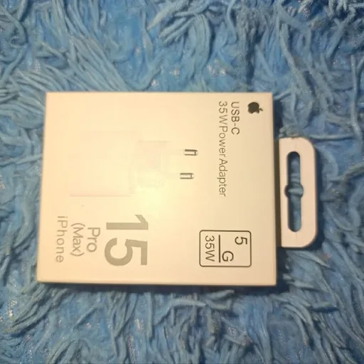 USB-C 35W адаптер Apple
