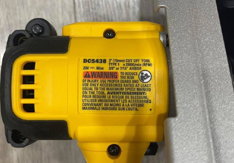 Мини болгарка DeWalt DCS438 20-Volt MAX 3