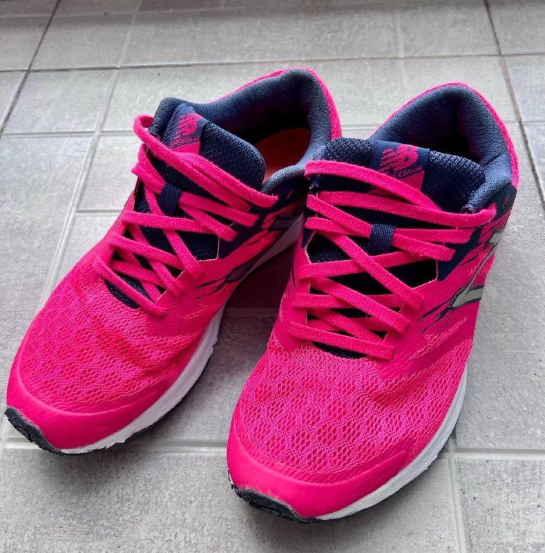 Кроссовки New Balance женские, размер 39 3