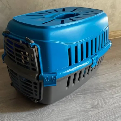 Pet carrier