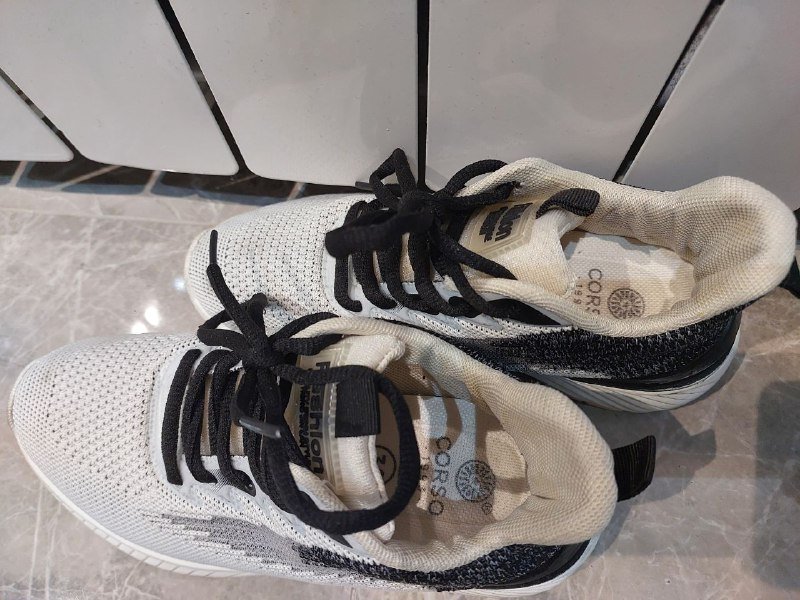 Женские кроссовки размер 35/36 2