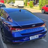 Hyundai Elantra SEL 4