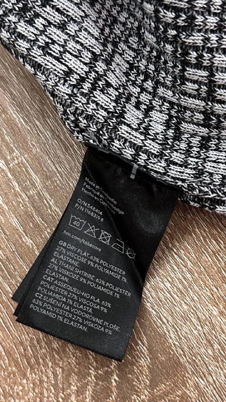 Платье H&M размер М темно-серый меланж 4