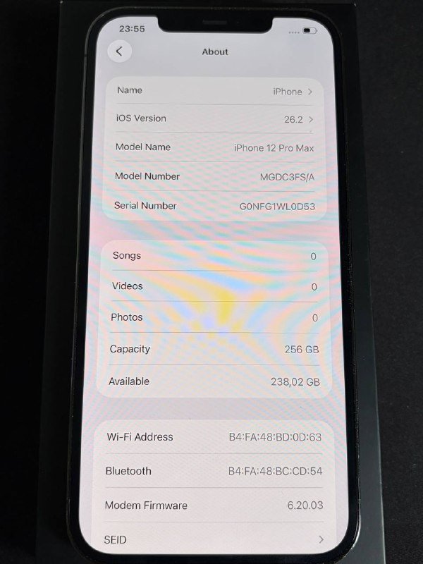 iPhone 12 Pro Max 256 ГБ с чехлом 2