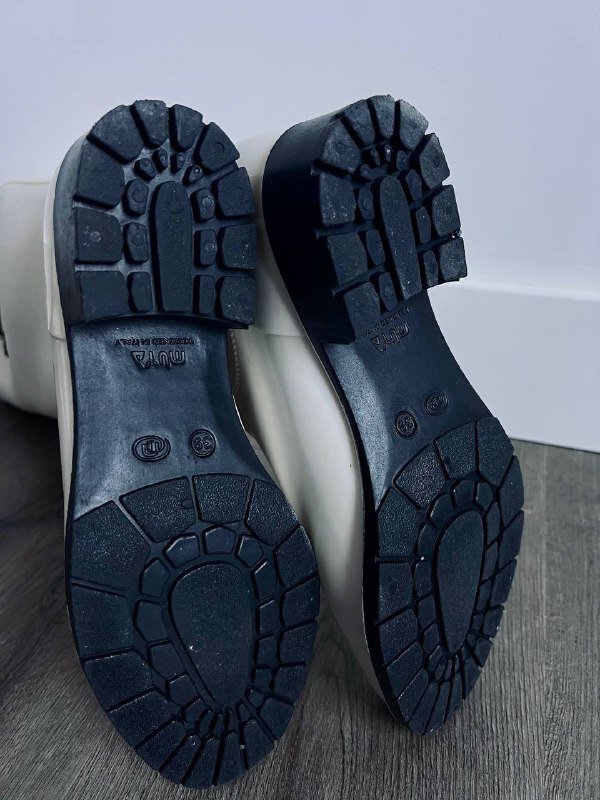 Резиновые сапоги 3