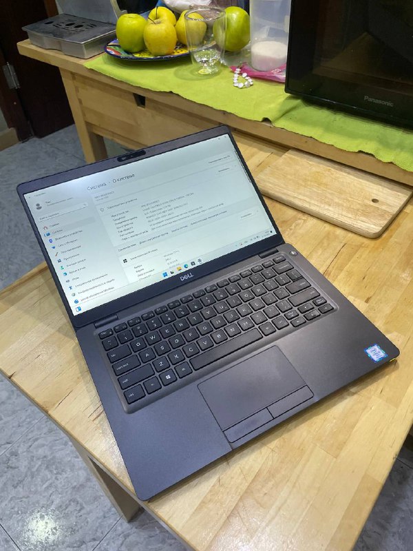 Ноутбук Dell Latitude 5300