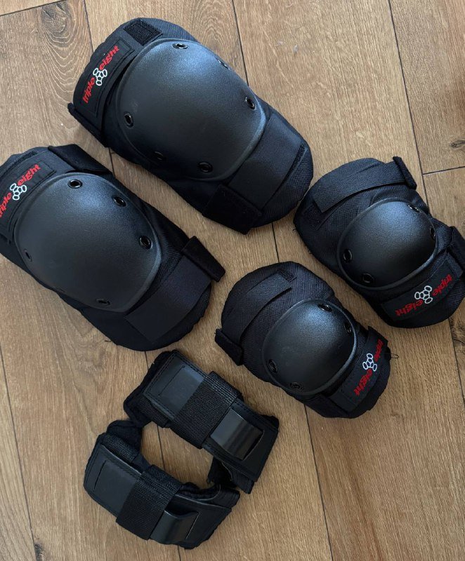 Набор защиты для скейта и роликов S наколенники налокотники защита запястьев 3