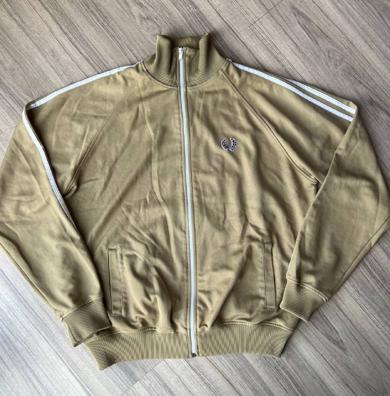 Олимпийка Fred Perry размер L