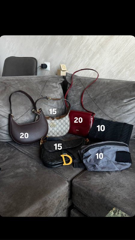 Кроссовки белые 40 размер, туфли коричневые, туфли черные, шлепки 2