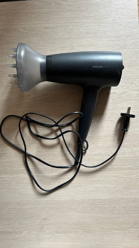 чайник Hausberg, робот пылесос Xiaomi s20, микроволновка Samsung, рейл для одежды, полка для обуви, сушилка для белья, фен Philips, вентилятор Sencor 7