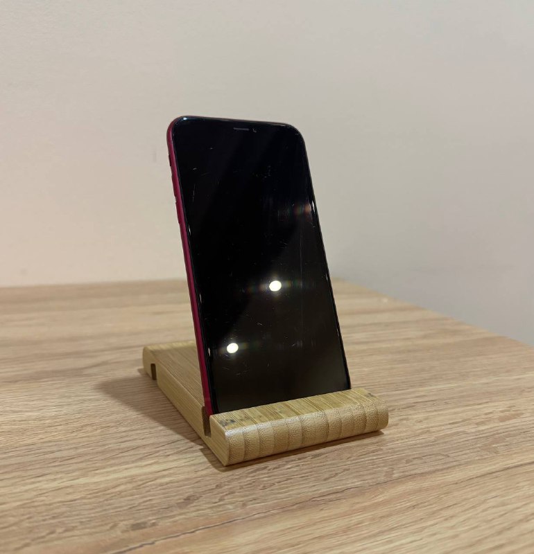 iPhone XR красный 64 ГБ (Product Red)