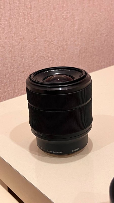 Камера Sony a7 с объективом Sony FE 28-70мм 3