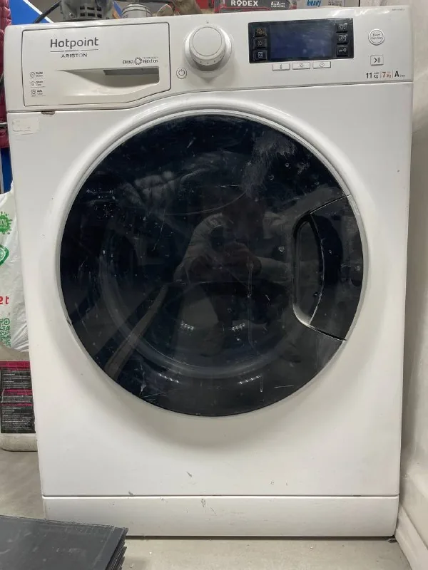 Стиральная машина Ariston 11 кг с сушилкой 1