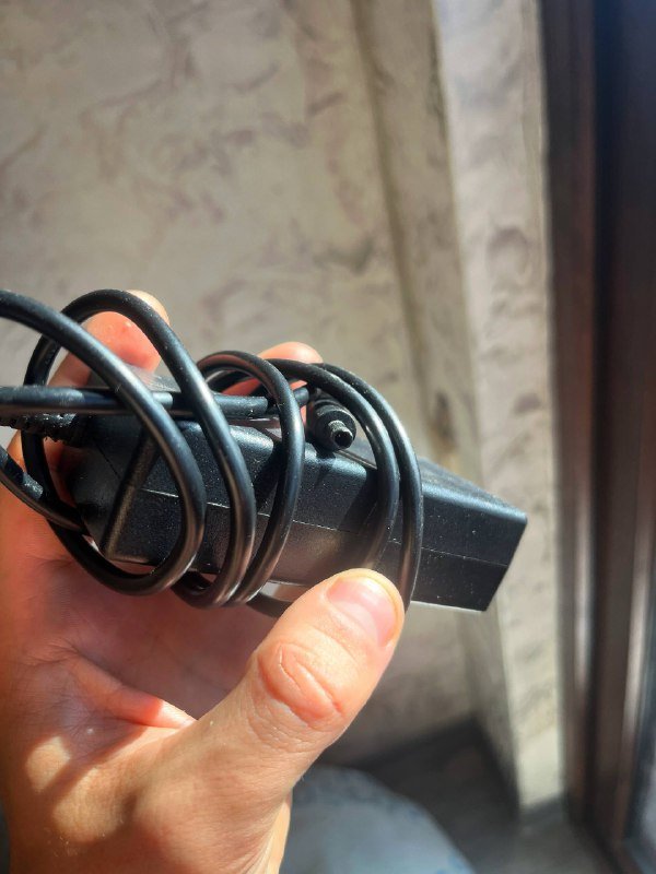 Оперативная память DDR4-2666, Блок питания 65W для ноутбука 3